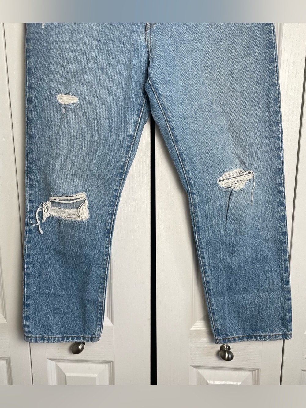 Levi’s 501 Original Cropped Jeans Women’s 29x26 Blue Button Fly Straight Leg - Picture 3 of 15